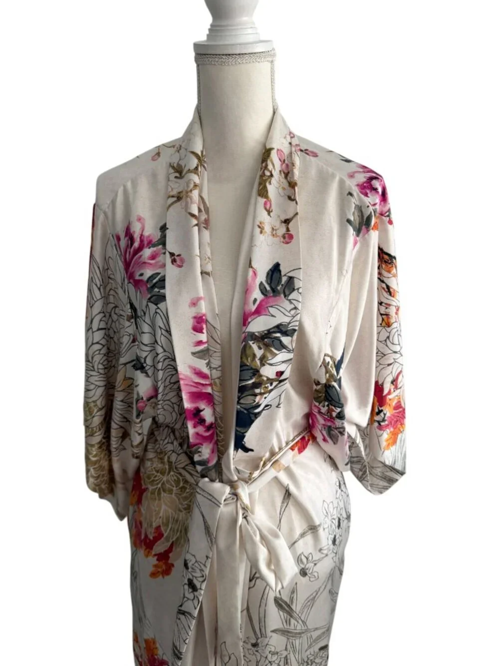 NATORI Floral Slip Belted Robe Size Small - Picture 4 of 8